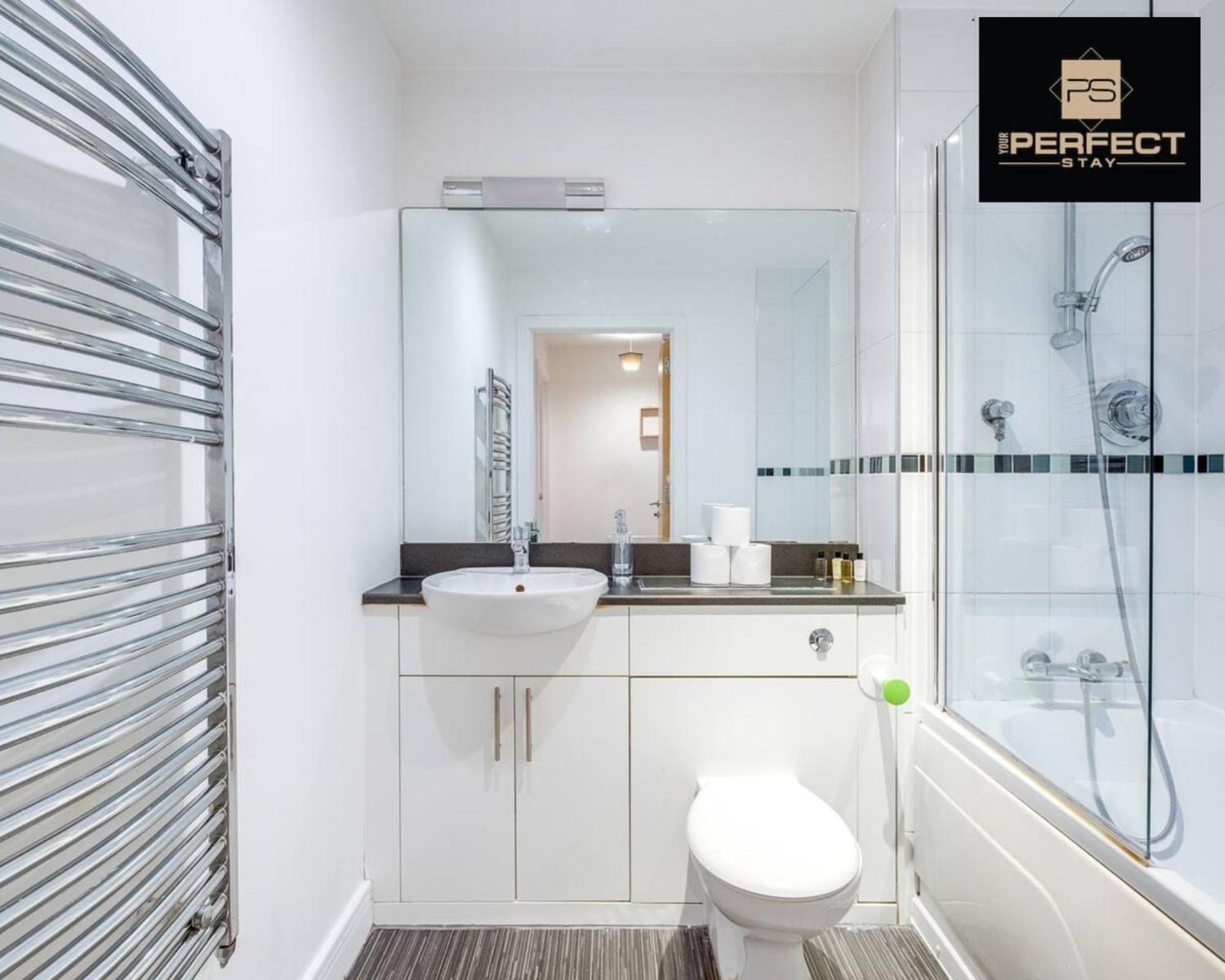 Mercury Suite City Centre Netflix Dedicated Workspace By Your Perfect Stay Short Lets Бирмингем Экстерьер фото